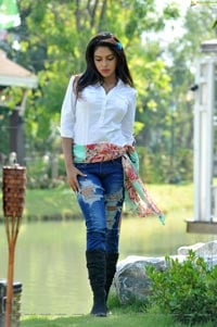 Amala Paul in Jeans