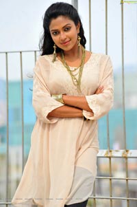 Amala Paul Unseen Pics