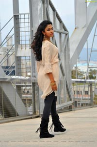 Amala Paul Unseen Pics