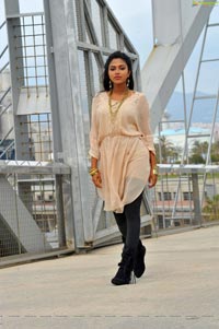 Amala Paul Unseen Pics