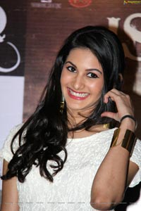 Amyra Dastur High Definition Stills