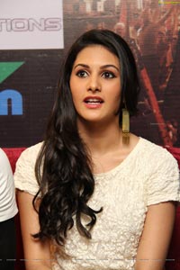 Amyra Dastur High Definition Stills