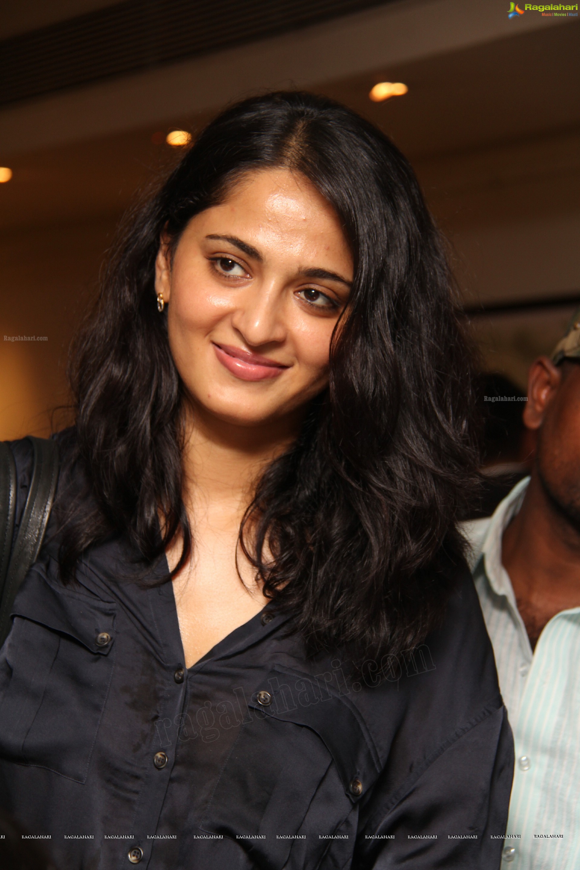 Anushka (High Definition)