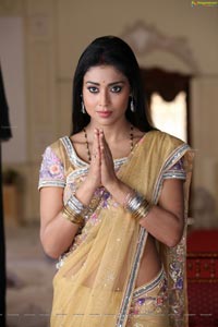 Azhagiya Tamil Magan Shriya Stills