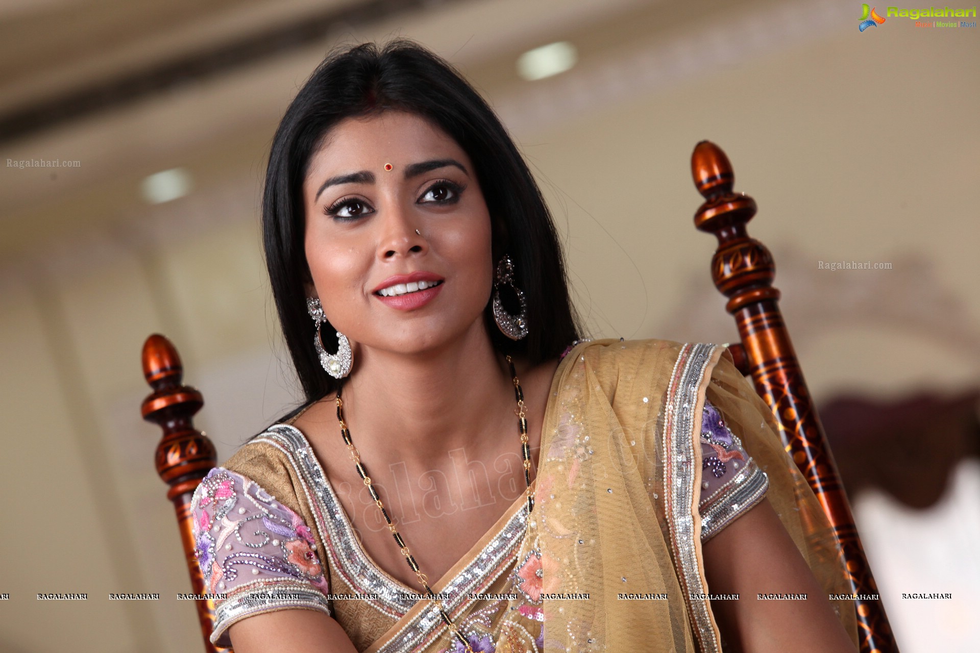 Shriya Saran (High Definition)