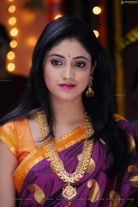 Hari Priya Photo Gallery from Abbai Class Ammayi Mass