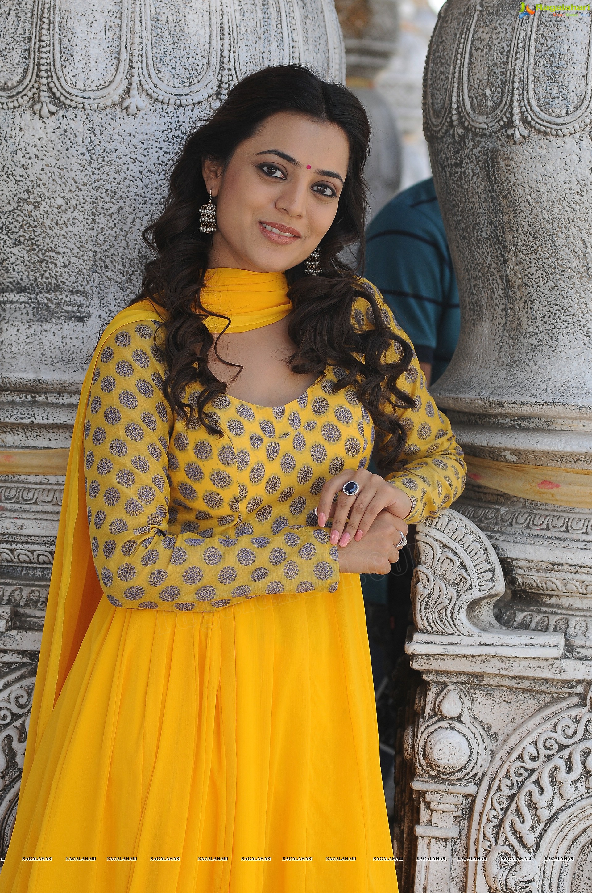 Nisha Aggarwal (High Definition)