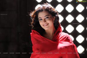 Ishtam Tamil Movie Heroine Nisha Aggarwal Wallpapers