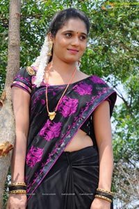 Kharjooram Heroine Geetha