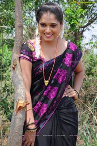 Kharjooram Heroine Geetha