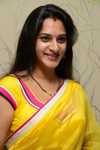 Surekha Vani in Yevadu Photos