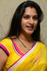 Surekha Vani in Yevadu Photos