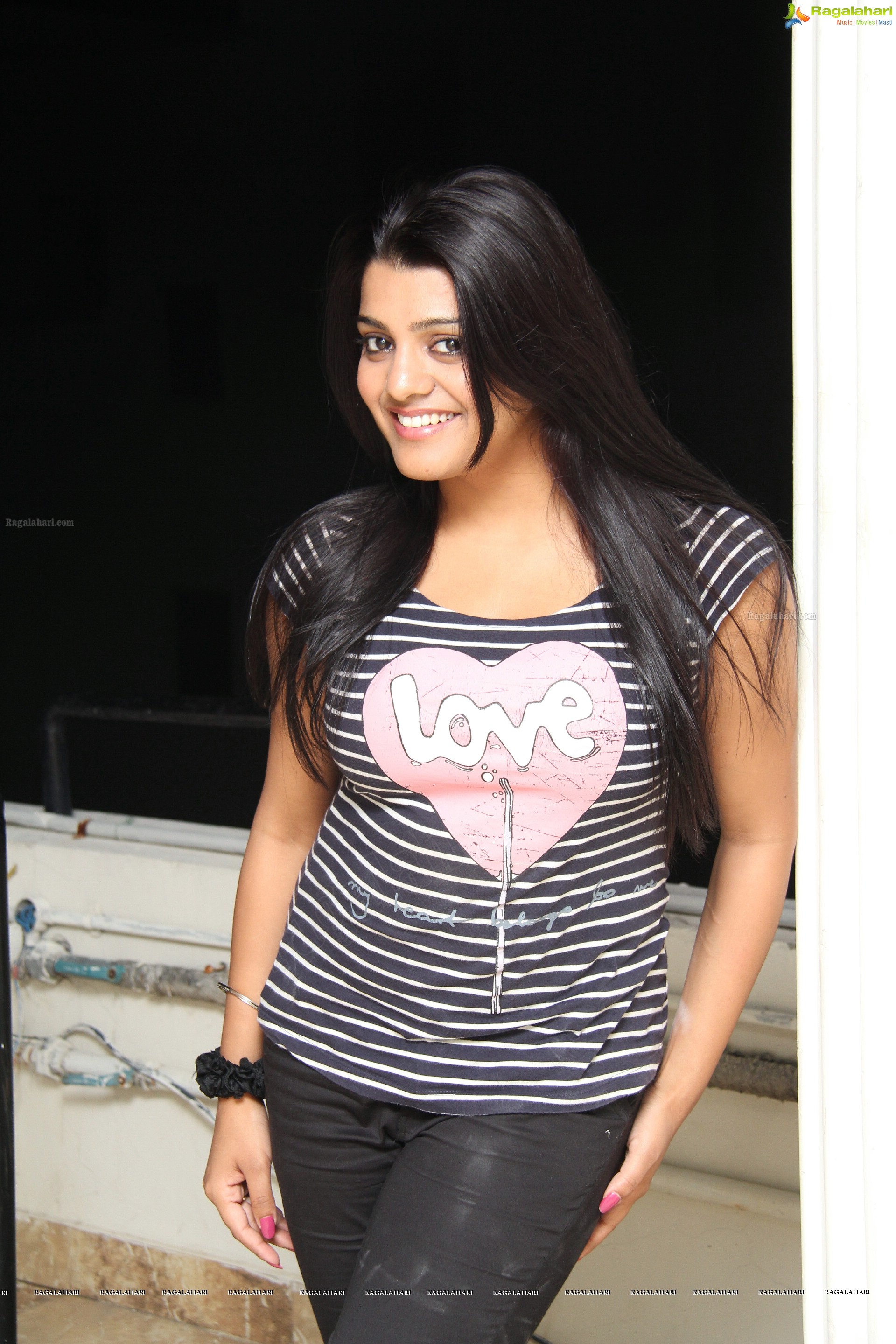 Tashu Kaushik (High Definition)