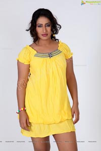 Akshitha Shetty in Hot Yellow Gown