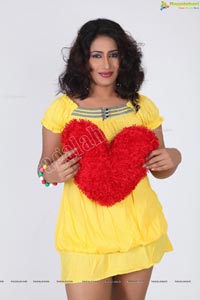 Akshitha Shetty in Hot Yellow Gown
