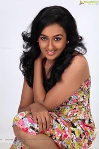 Cute Telugu Model Vasundhara Photos