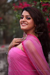 Telugu Heroine Tashu Kaushik Unseen Exclusive Photos