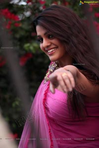 Telugu Heroine Tashu Kaushik Unseen Exclusive Photos