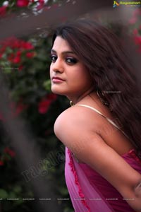 Telugu Heroine Tashu Kaushik Unseen Exclusive Photos