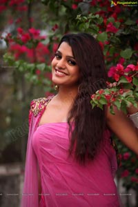 Telugu Heroine Tashu Kaushik Unseen Exclusive Photos