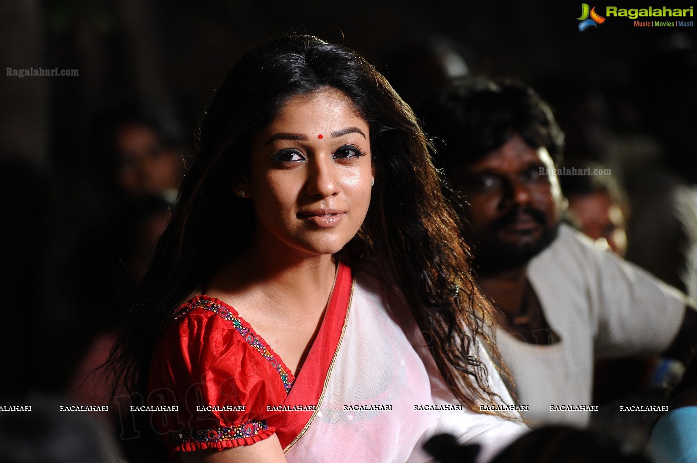 Nayanthara Stills in White Saree from Krishnam Vande Jagadgurum Song, Images