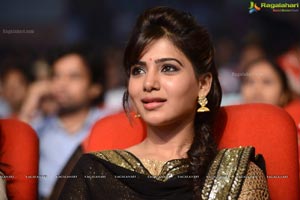 Samantha at Attharintiki Daaredhi Audio