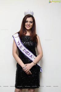 Mrs. India International 2013 Amita Piyush Motwani 