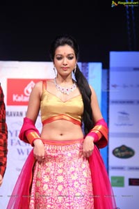 Catherine at Hyderabad Fashion Week 2013