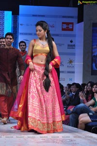 Catherine at Hyderabad Fashion Week 2013