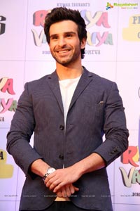 Kumar Taurani Son Girish Kumar Photos