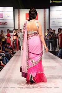 Madhulagna Das at Hyderabad Fashion Week 2013