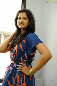 Prema Katha Chitram Heroine Nandita