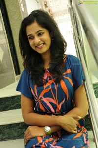 Prema Katha Chitram Heroine Nandita