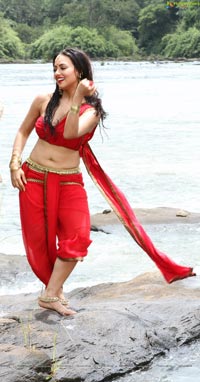 Sana Khan Hot Photos