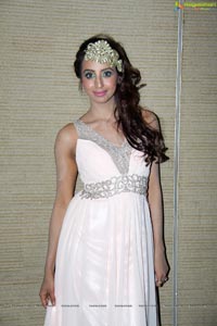 Sanjana at Hyderabad Fashion Week 2013