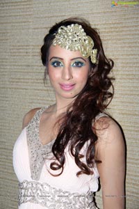 Sanjana at Hyderabad Fashion Week 2013