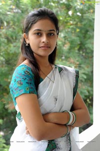 Mallela Teeramlo Sirimalle Puvvu Heroine c