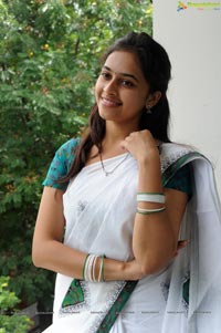 Mallela Teeramlo Sirimalle Puvvu Heroine c