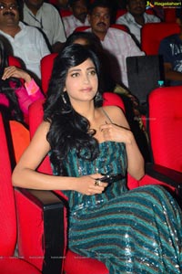 Shruti Haasan at Yevadu Audio Release