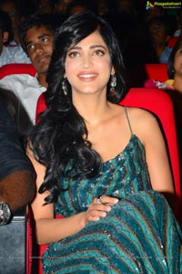 Shruti Haasan at Yevadu Audio Release