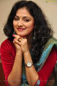 Swapna Sundari Hari Priya