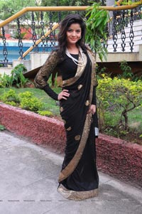 Vandana Vasisth in Black Saree