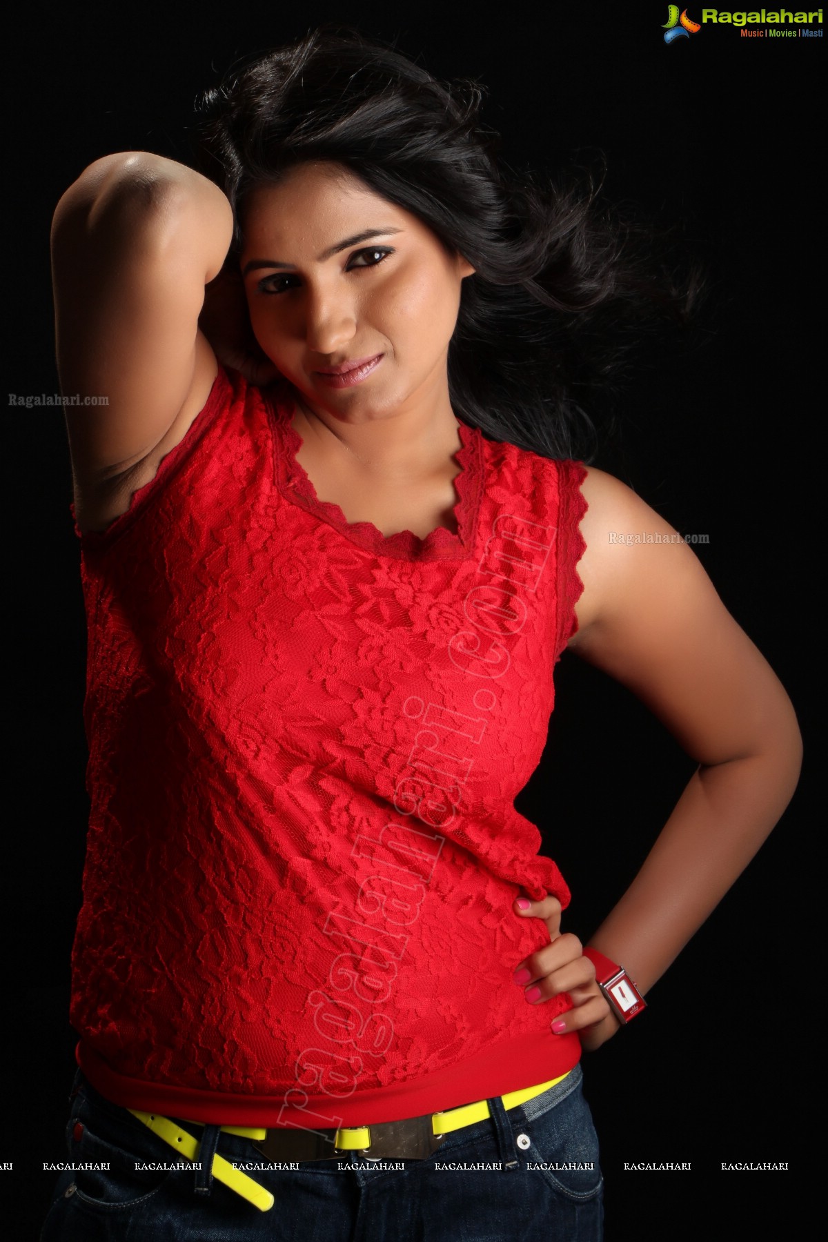 Tanusha (Exclusive)