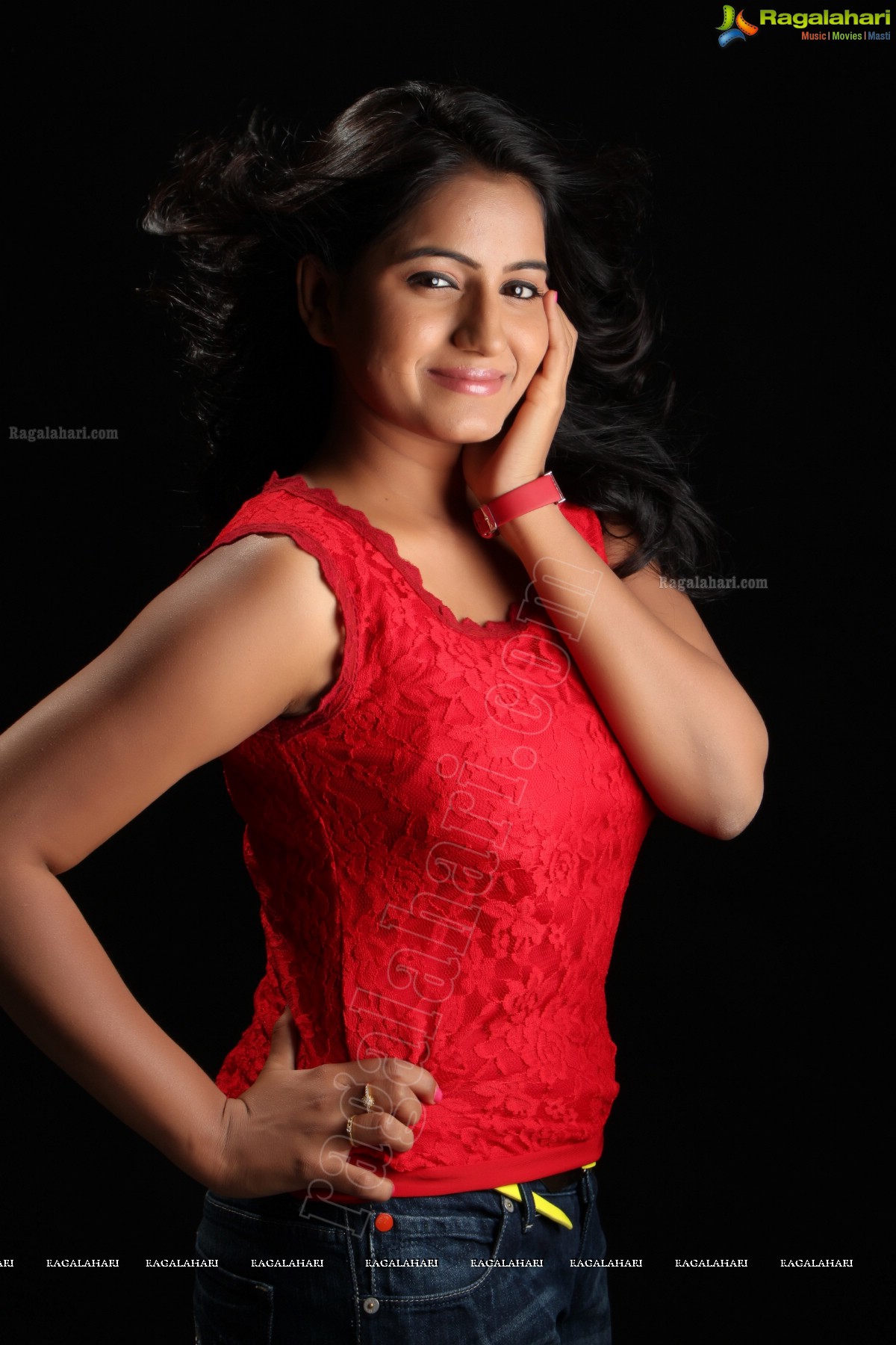 Tanusha (Exclusive)