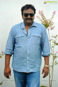 VV Vinayak