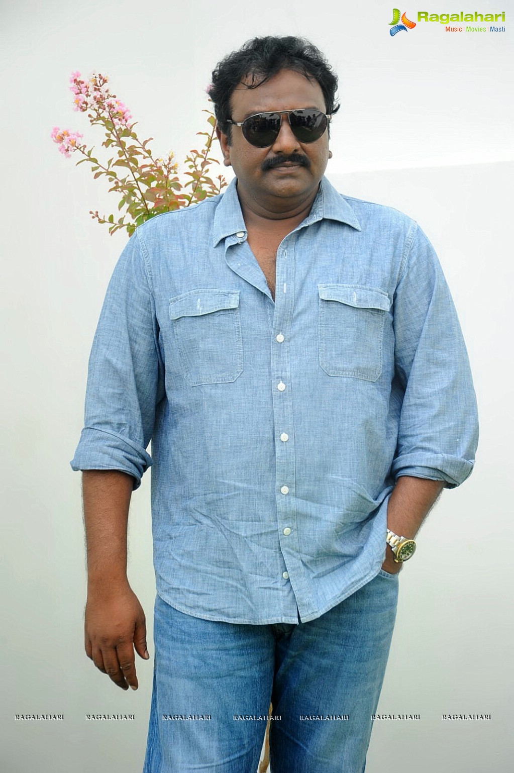 VV Vinayak