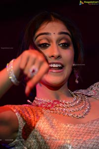 Regina Cassandra Teach For Change