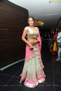 Regina Cassandra Teach For Change