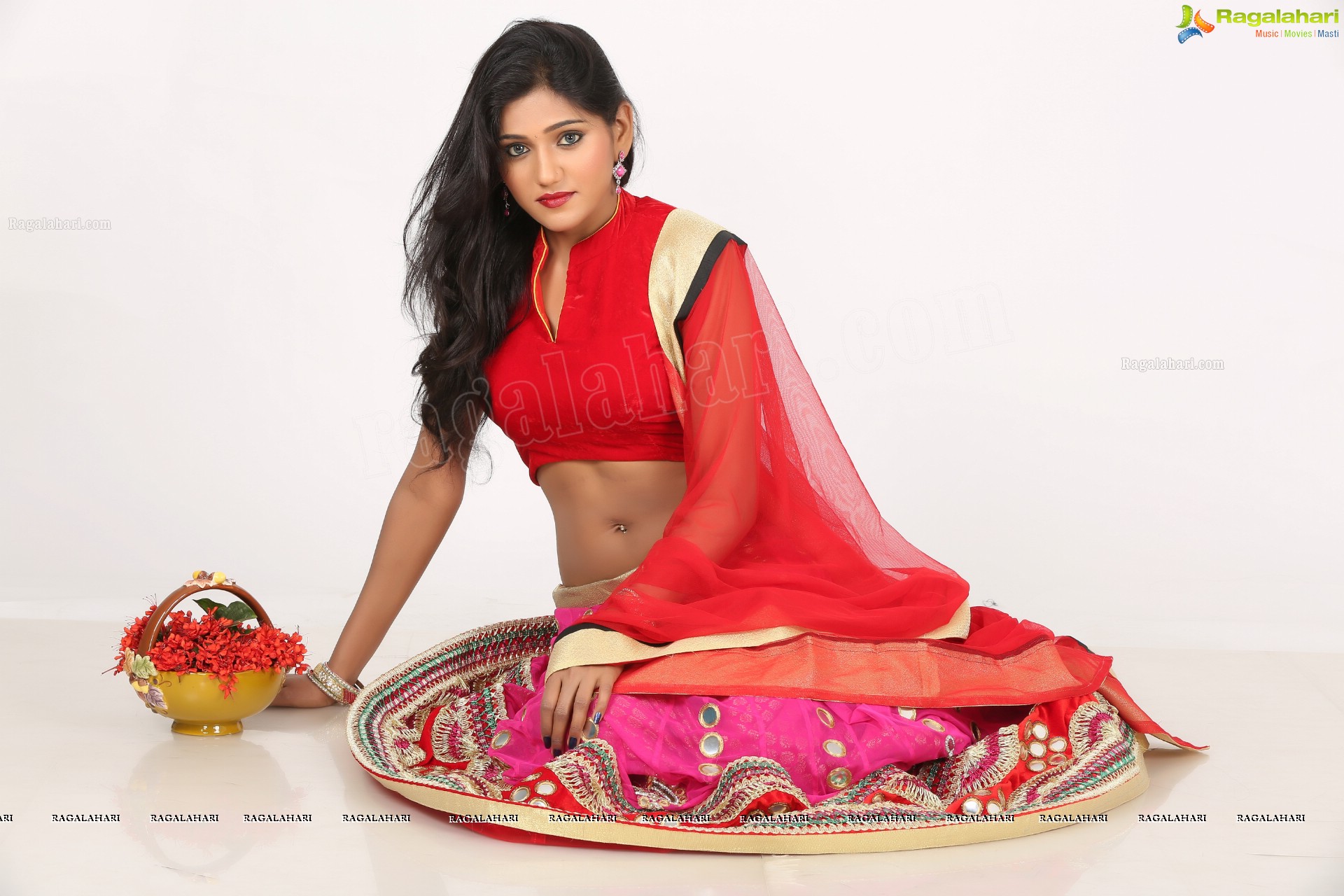 Shalu Chourasiya (Exclusive) (High Definition)