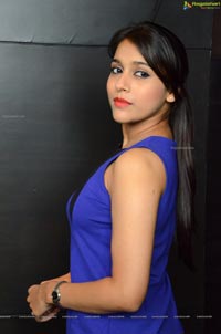 Rashmi Gautam Wallpapers